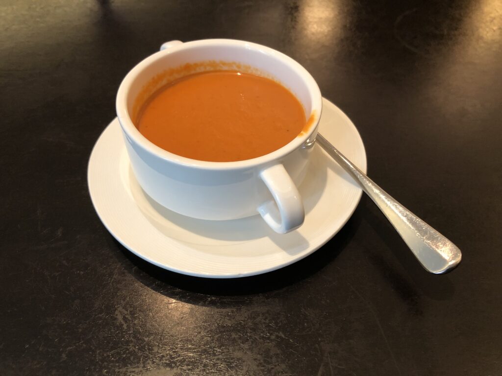 リッツカールトン クアラルンプールクラブラウンジランチスープ
