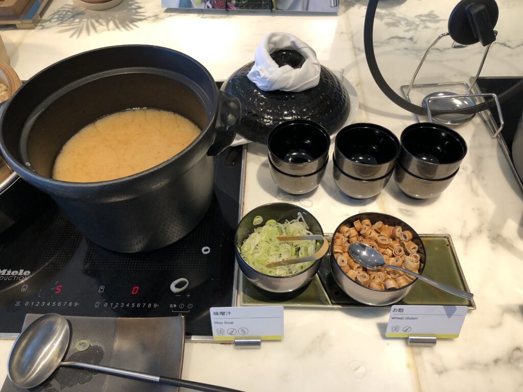 ウェスティンホテル横浜朝食味噌汁