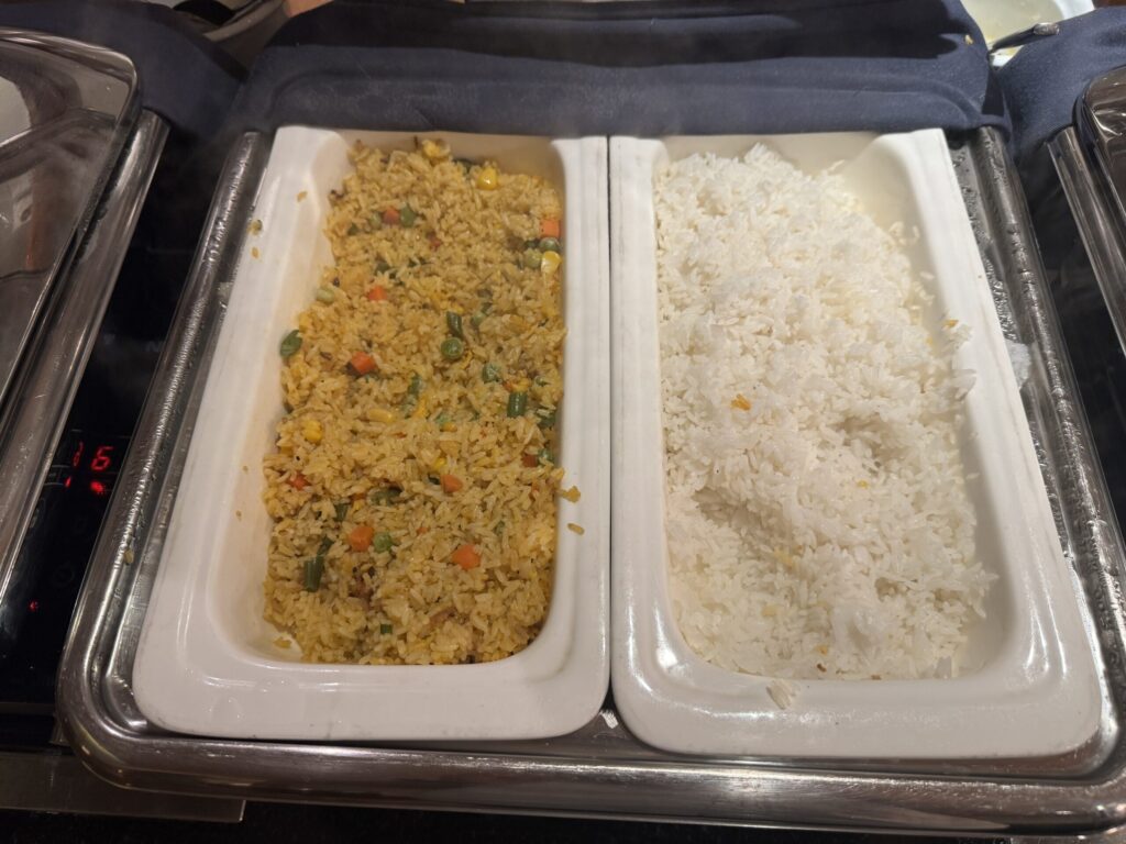 ルネッサンス・リバーサイド・ホテル・サイゴン ラウンジ夕食 2日目