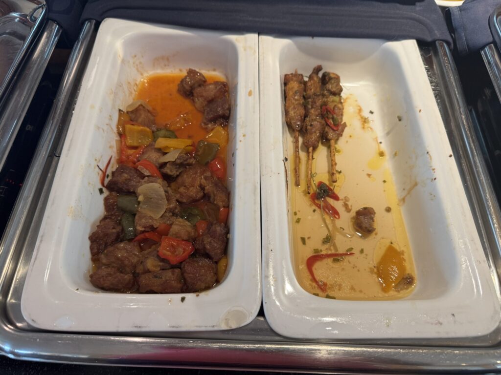 ルネッサンス・リバーサイド・ホテル・サイゴン ラウンジ朝食