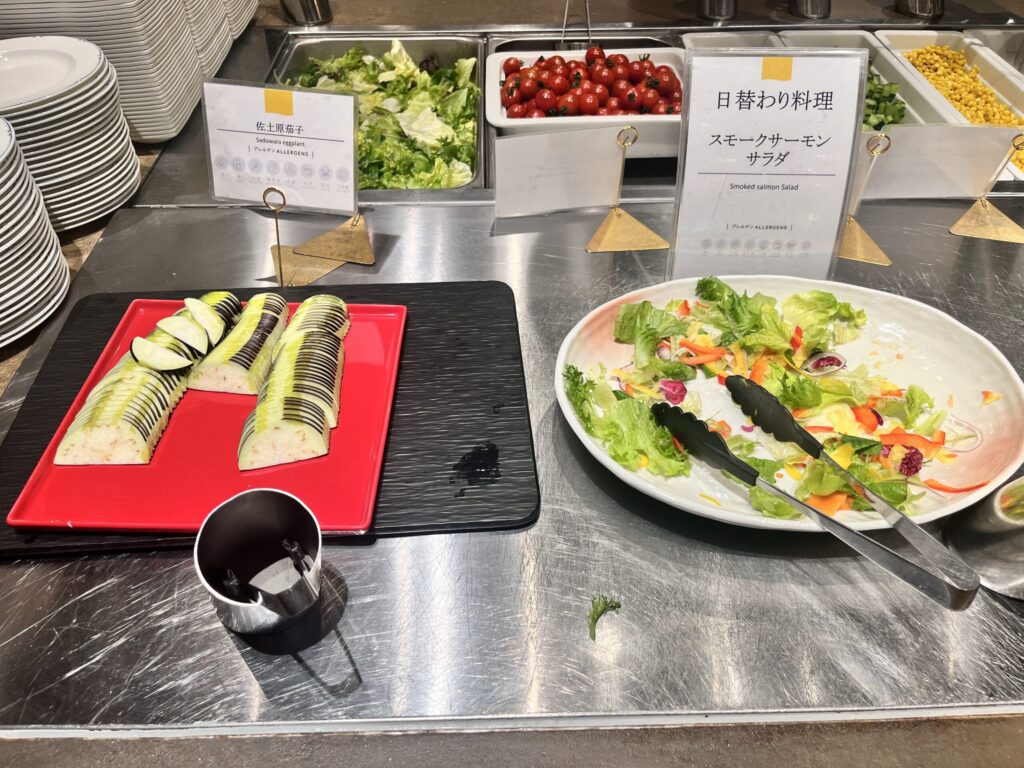 パインテラス フード