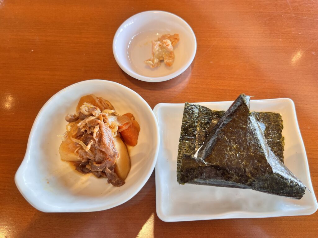 パインテラス フード