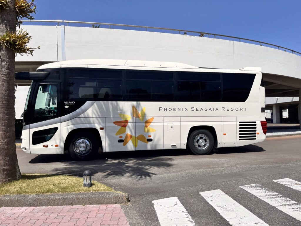 バス乗り場