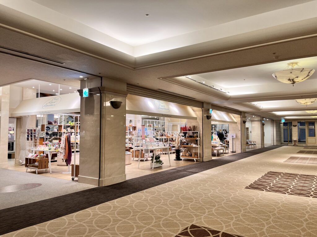 シェラトン・グランデ・オーシャンリゾート お土産フロア
