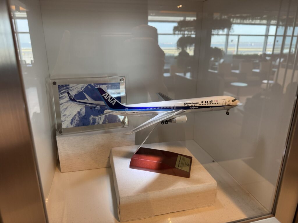 羽田空港・国内線のANAスイートラウンジ