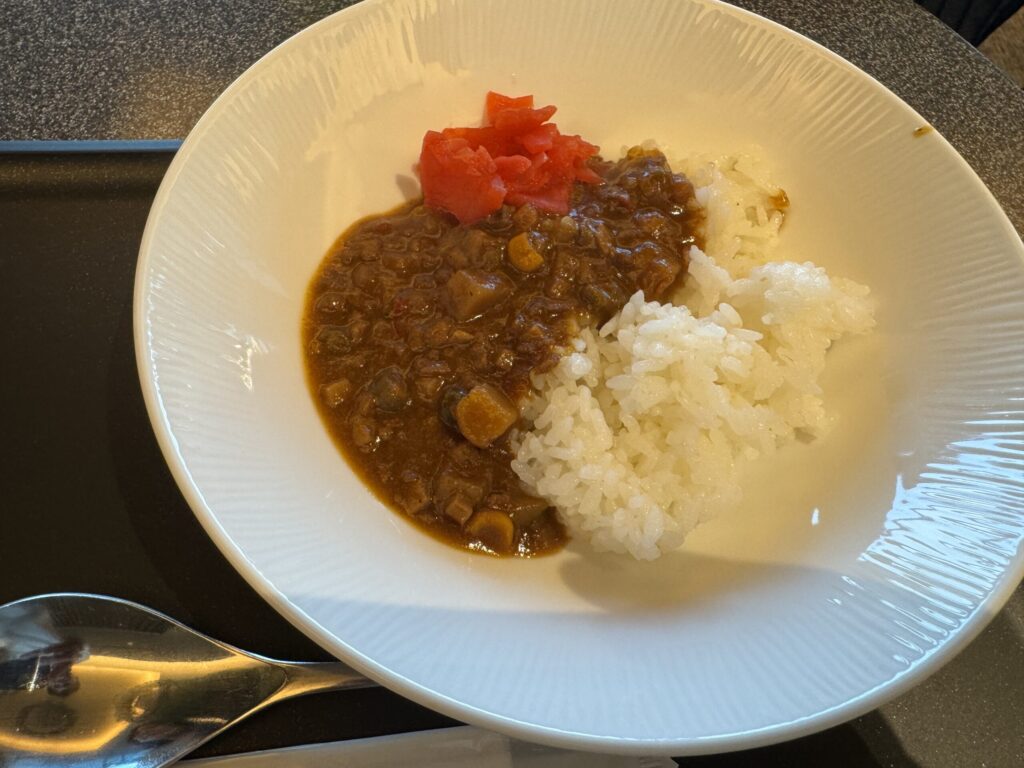 羽田空港・国内線のANAスイートラウンジ フード