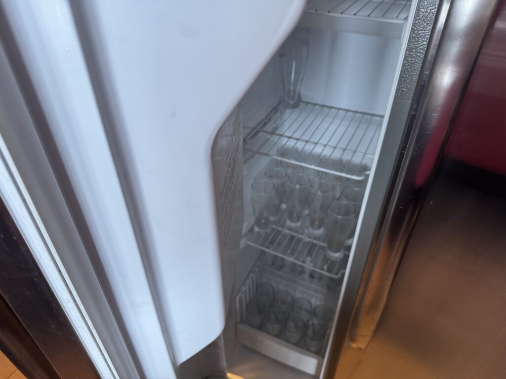 ウェスティンホテル仙台　ラウンジ
カクテルタイム　オールデイスナックタイム