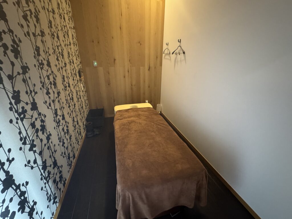 羽田空港第3ターミナル「Body Care LUCK」オイルマッサージ部屋